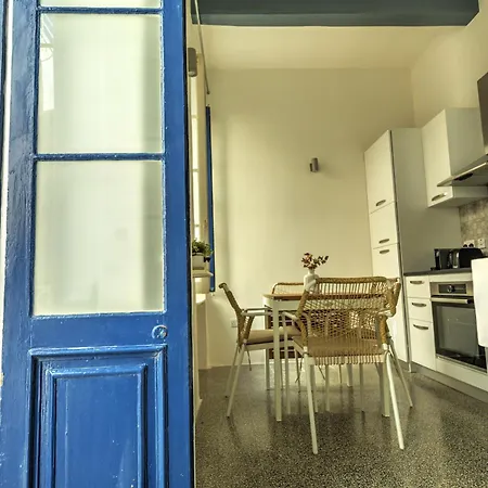 Duplex With Balcony 公寓 *