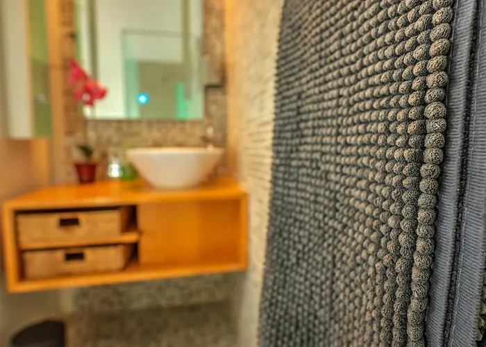 Duplex With Balcony 公寓 *